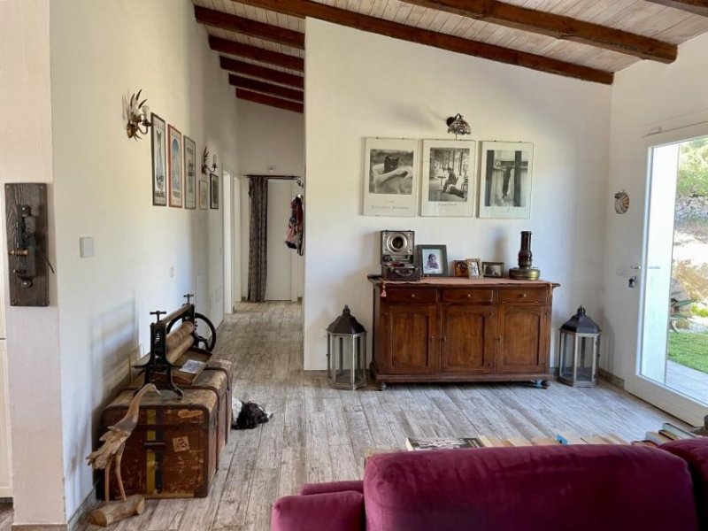 Bassacutena Perfektes Landhaus mit Pool in Gallura, 3 Hektar Haus kaufen