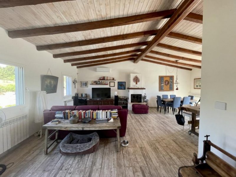 Bassacutena Perfektes Landhaus mit Pool in Gallura, 3 Hektar Haus kaufen