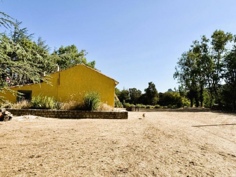 Luras Teilrestauriertes Stazzo mit 3,5 Hektar, Luogosanto Haus kaufen