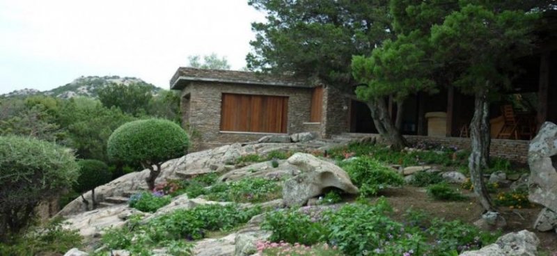 Porto Rotondo Villa Porto Rotondo in vendita in un’oasi di pace alle porte della Costa Smeralda Haus kaufen