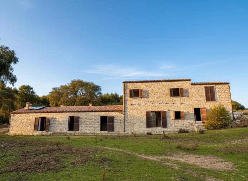 Tempio Pausania Absolute Ruhe, 13 Hektar, 4000 Korkeichen Haus kaufen