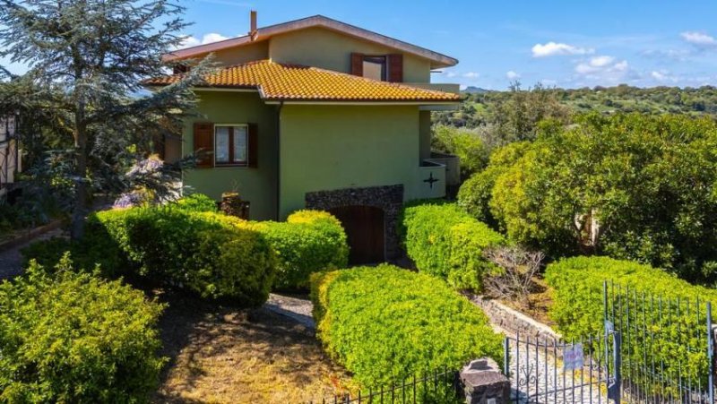 Thiesi Villa Thiesi für 1-2 Familien geeignet! Haus kaufen