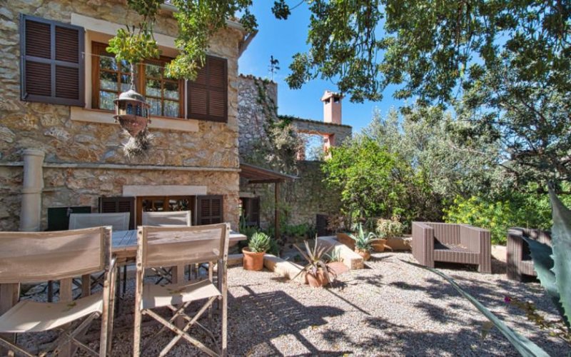 Andratx Landhaus über den Hügeln von Andratx mit idyllischem Panoramablick Haus kaufen