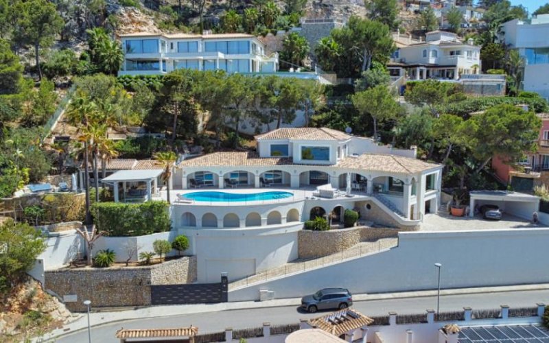 Andratx / Port d'Andratx Exklusive mediterrane Villa mit atemberaubendem Meerblick in bester Lage von Port d'Andratx Haus kaufen
