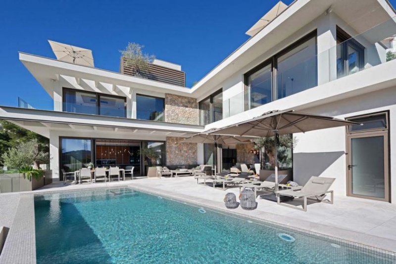 Andratx / Port d'Andratx Exklusive, stilvolle Neubau-Luxusvilla mit Hafen- und Meerblick in Port d'Andratx. Haus kaufen