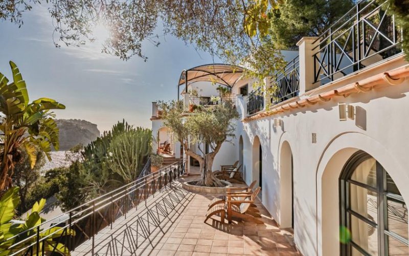 Andratx / Port d'Andratx Exklusive Villa im Fincastil mit atemberaubendem Meer- und Hafenblick Haus kaufen