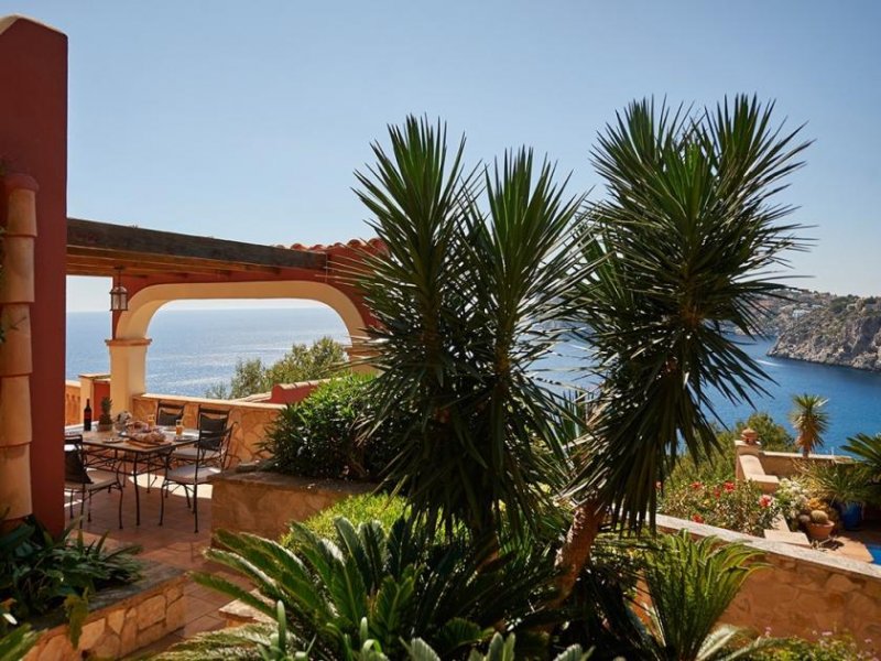 Andratx / Port d'Andratx Ferienresidenz mit zwei separaten Wohneinheiten und herrlichem Meerblick Haus kaufen