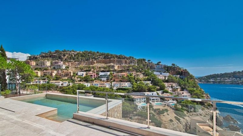 Andratx / Port d'Andratx Luxus Villa in 1. Meereslinie in Port d'Andratx Haus kaufen