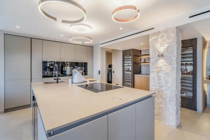 Port D'Andratx Penthouse der Extraklasse mit imposanter Aussicht auf das Meer in Port d'Andratx Wohnung kaufen