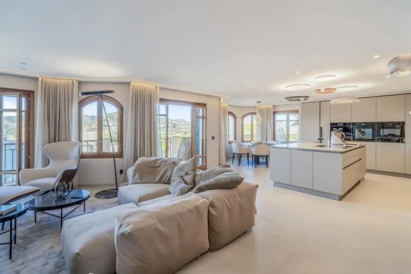 Port D'Andratx Penthouse der Extraklasse mit imposanter Aussicht auf das Meer in Port d'Andratx Wohnung kaufen