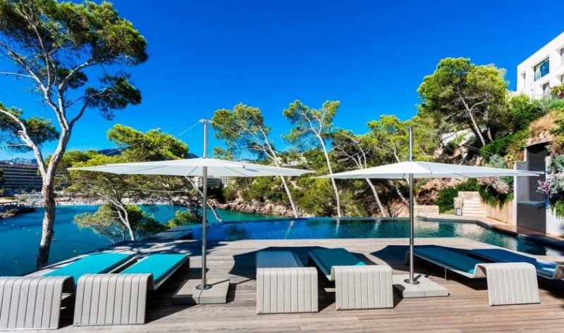 Andratx / Urbanització Es Camp de Mar Luxus-Anwesen mit Meerzugang und separatem Gästehaus Haus kaufen