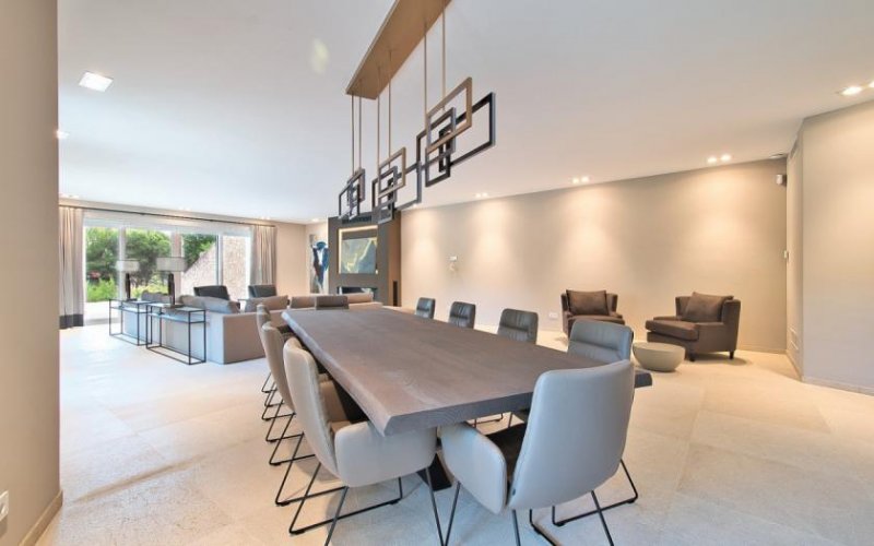 Calvià / Peguera Exklusive Luxusvilla in Cala Fornells mit Pool, Gästehaus und viel Privatsphäre Haus kaufen