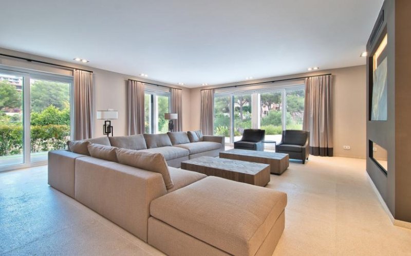 Calvià / Peguera Exklusive Luxusvilla in Cala Fornells mit Pool, Gästehaus und viel Privatsphäre Haus kaufen
