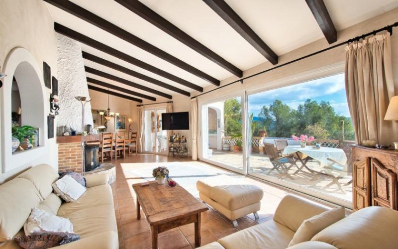 Calvia / Peguera Mediterrane Villa mit Meerblick und viel Privatsphäre in erhöhter Lage von Paguera Haus kaufen