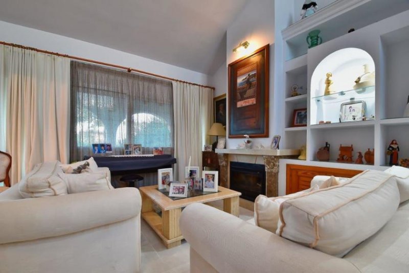 Calvià / el Toro Villa zur Kernsanierung mit fantastischem Blick auf Port Adriano Haus kaufen