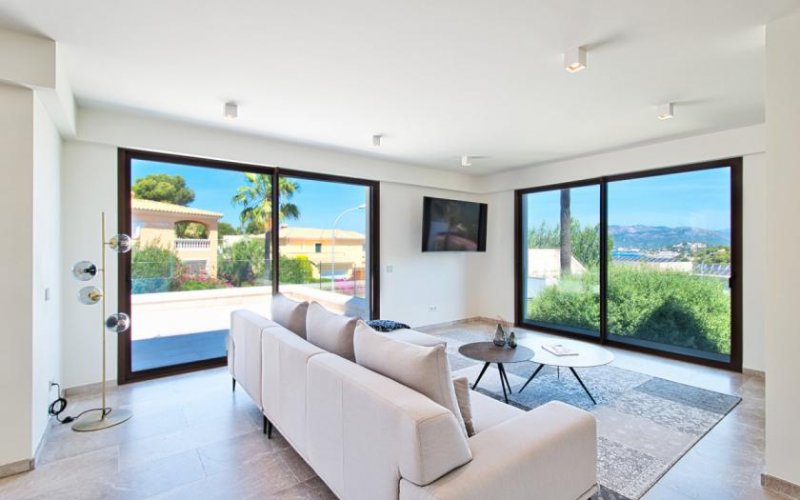 Calvià / Santa Ponça Ein Refugium der Extraklasse: Design-Villa mit Pool & Meerblick Haus kaufen