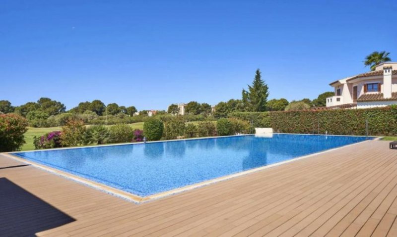 Calvià / Santa Ponça Einfamilienhaus in begehrte Wohnanlage am Golfplatz Haus kaufen