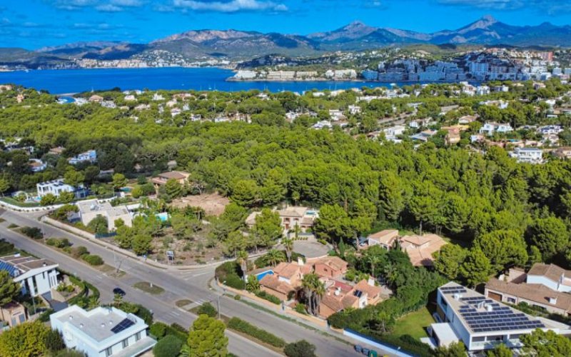 Calvià / Santa Ponça Großes Eckgrundstück in Nova Santa Ponsa Grundstück kaufen