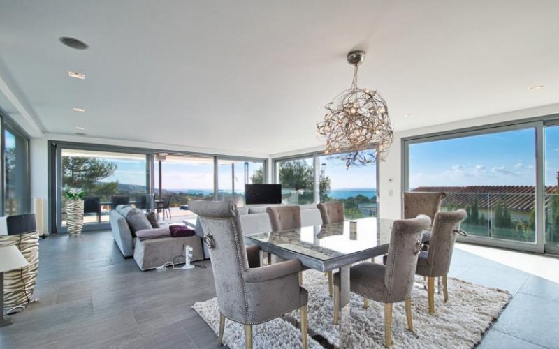 Calvià / Santa Ponça Großzügige moderne Meerblick Villa in Santa Ponsa mit 2 Pools Haus kaufen