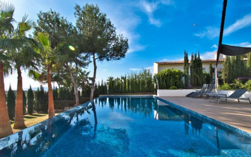 Calvià / Santa Ponça Großzügige moderne Meerblick Villa in Santa Ponsa mit 2 Pools Haus kaufen