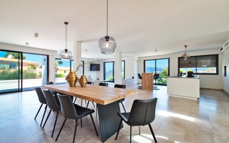 Calvià / Santa Ponça Kernsanierte Luxus-Villa mit Meerblick in Nova Santa Ponsa Haus kaufen