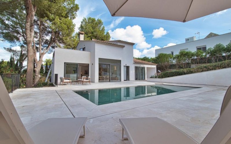 Calvià / Santa Ponça Kernsanierte Villa in Nova Santa Ponsa mit Vermietlizenz für 8 Personen Haus kaufen