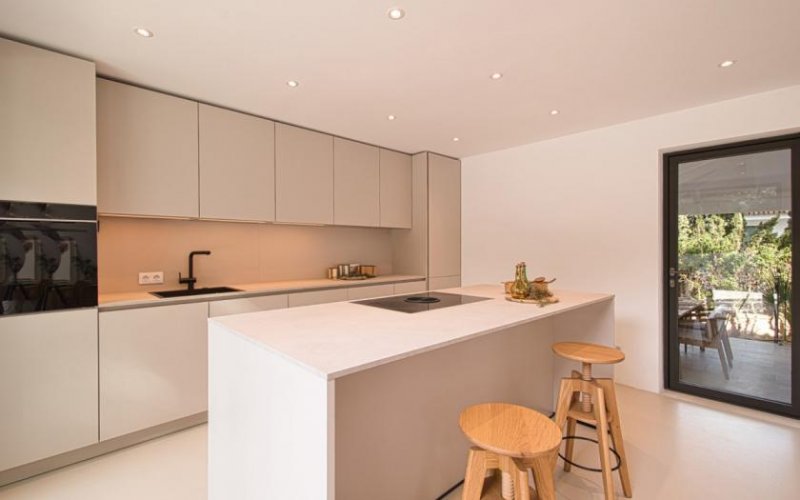 Calvià / Santa Ponça Kernsanierte Villa in Nova Santa Ponsa mit Vermietlizenz für 8 Personen Haus kaufen