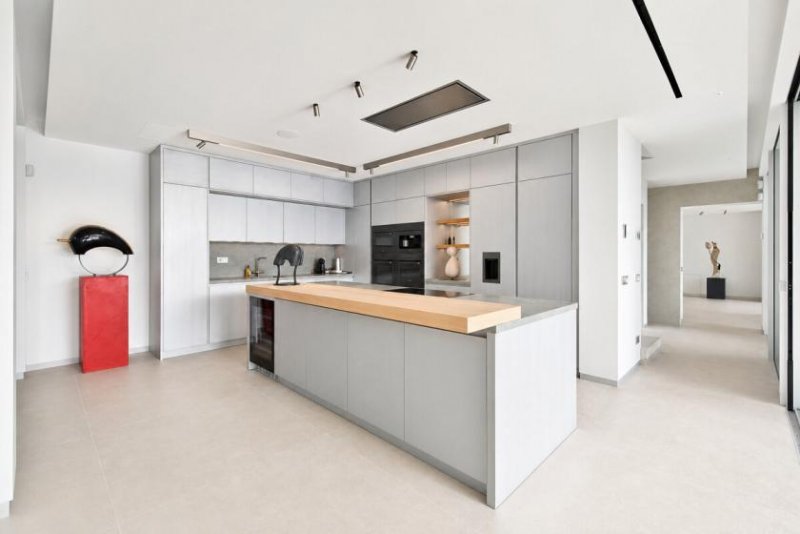 Calvià / Santa Ponça Moderne Designvilla in Santa Ponsa – Meerblick, Infinity-Pool und exklusives Wohnen Haus kaufen