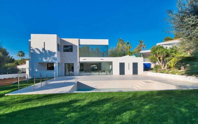 Calvià / Santa Ponça Moderne Luxusvilla mit großem Garten in Nova Santa Ponsa Haus kaufen