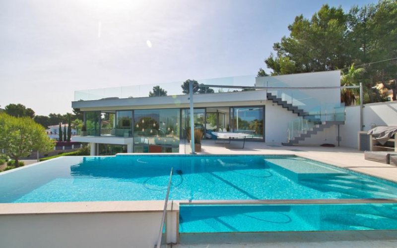 Santa Ponça / Santa Ponça Moderne Neubauvilla mit drei Pools in begehrte Wohngegend von Nova Santa Ponsa Haus kaufen