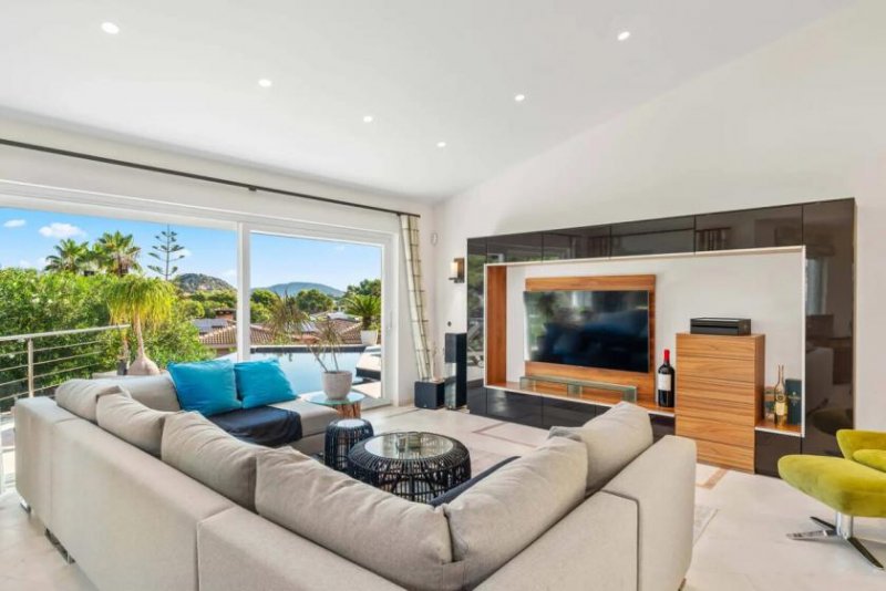 Santa Ponça Architektenvilla mit Infinity-Pool und Meerblick in Santa Ponsa Haus kaufen
