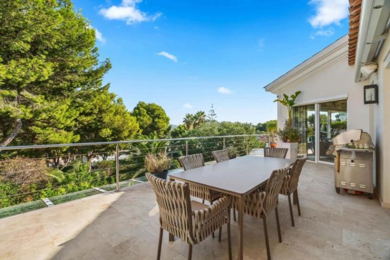 Santa Ponça Architektenvilla mit Infinity-Pool und Meerblick in Santa Ponsa Haus kaufen