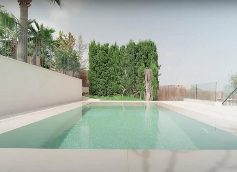 Santa Ponça Exklusiv kernsanierte Luxus-Villa mit Panorama-Blick in Santa Ponsa Haus kaufen