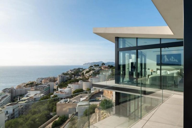 Santa Ponça Exklusive Luxusvilla mit spektakulärem Meerblick in Santa Ponsa Haus kaufen