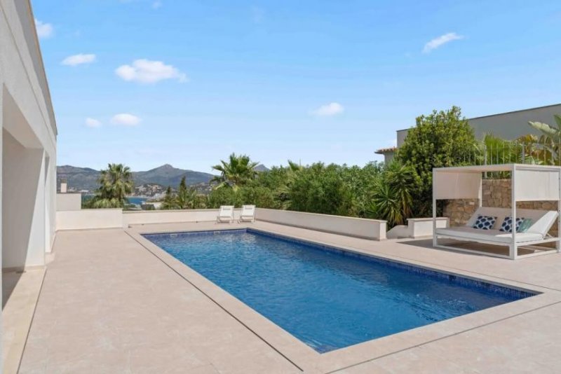 Santa Ponça Exklusive Villa mit Meerblick in Toplage von Nova Santa Ponsa Haus kaufen