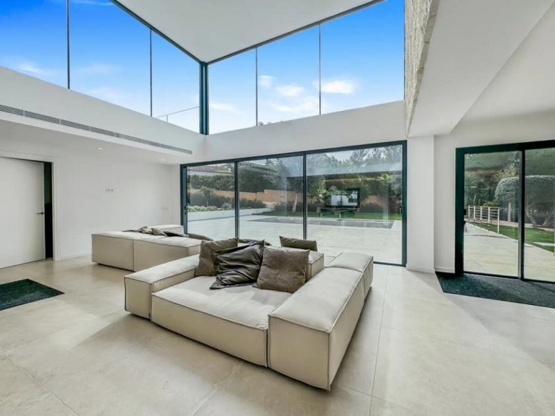 Santa Ponça Luxuriöse Villa mit Pool, Garten und hochwertiger Ausstattung in Santa Ponsa Haus kaufen