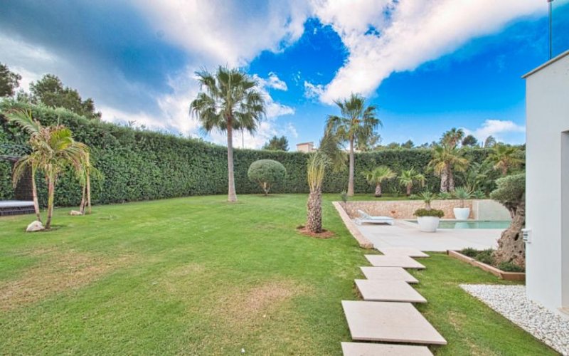 Santa Ponça Moderne Luxusvilla mit großem Garten & Pool – Familienidylle in Nova Santa Ponsa Haus kaufen