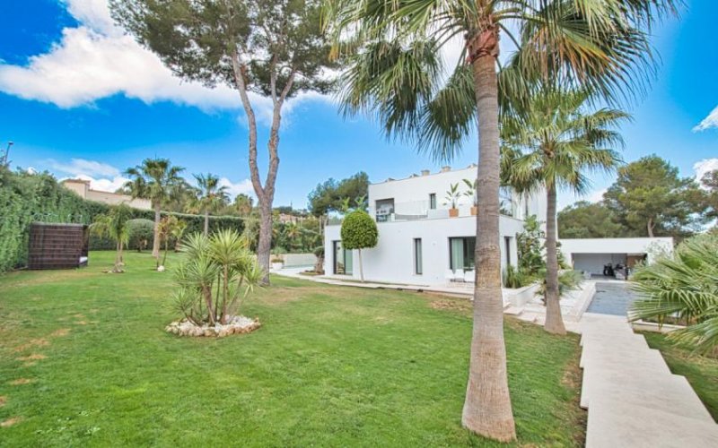 Santa Ponça Moderne Luxusvilla mit großem Garten & Pool – Familienidylle in Nova Santa Ponsa Haus kaufen