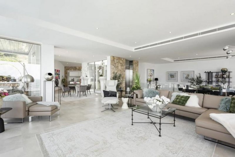 Santa Ponça Moderne Villa mit beeindruckendem Meerblick in Santa Ponsa Haus kaufen