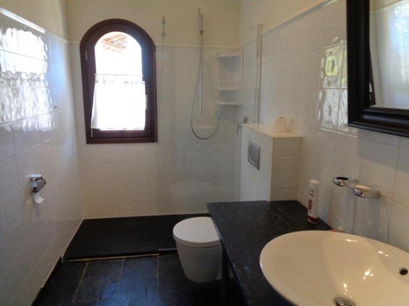 Santa Ponsa Mediterrane, sonnige Villa, direkt am Strand Haus kaufen