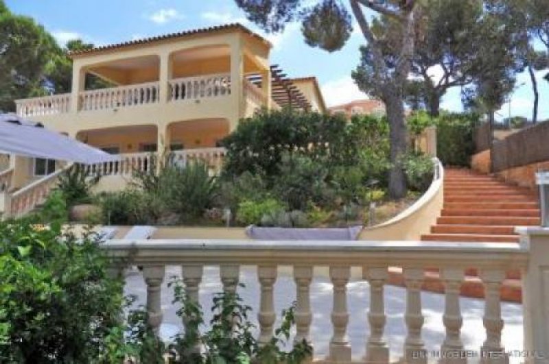 Santa Ponsa Renovierte Villa mit traumhaftem Meerblick Haus kaufen