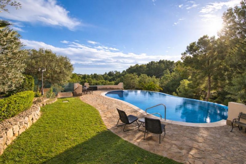 Bendinat / Costa d'en Blanes Mediterranes Hideaway: Stilvolle Villa mit Meerblick, Pool und Gästeapartment - Costa d'en Blanes Haus kaufen