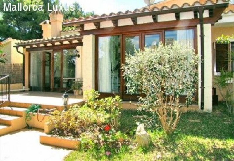 Bendinat Golfplatz Mediterrane Villa in kleiner Residenz am Golfplatz Bendinat Haus kaufen