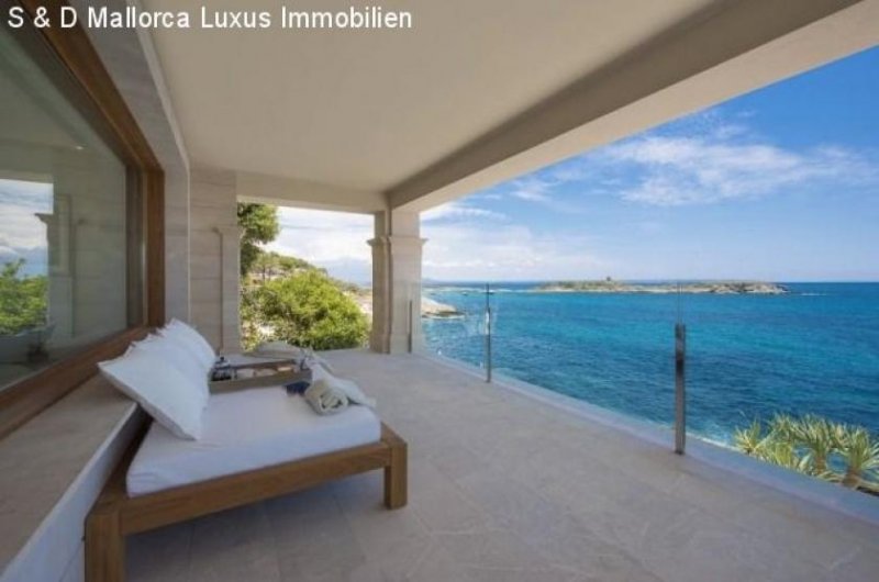 Bendinat Beeindruckende Villa, mit viel Liebe zum Detail restauriert, in erster Meereslinie von Alt Bendinat. Haus kaufen