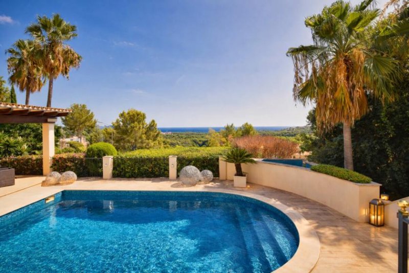 Calvià / Bendinat Mediterrane Traumvilla in Bendinat – Privatsphäre, Stil und Meerblick vereint Haus kaufen