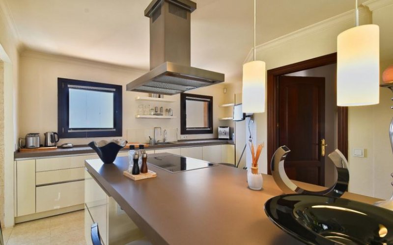 Calvià / Bendinat Mediterrane Traumvilla in Bendinat – Privatsphäre, Stil und Meerblick vereint Haus kaufen