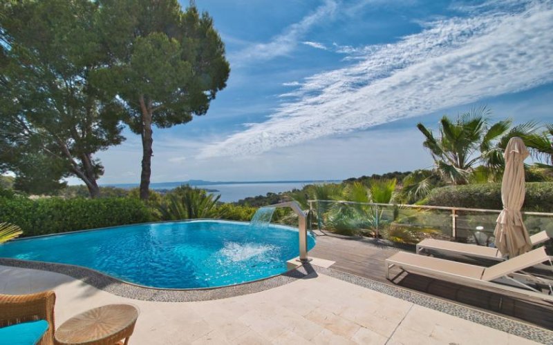 Calvià / Bendinat Moderne Luxusvilla mit Panoramameerblick in bester Lage von Bendinat Haus kaufen