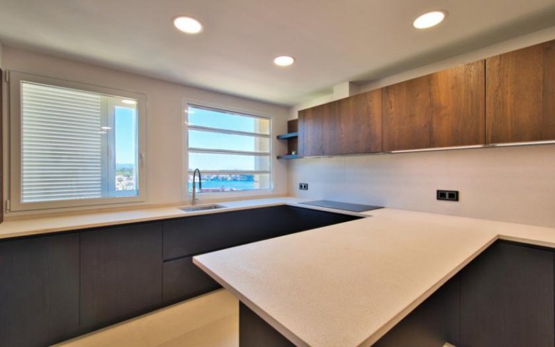Calvià / Bendinat Wohnen über dem Meer – Luxus-Penthouse mit traumhafter Dachterrasse in Bendinat Wohnung kaufen