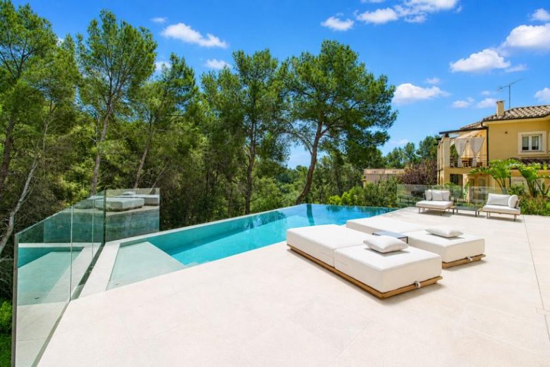 Calvià / Costa d'en Blanes Architektonische Perfektion trifft mediterranes Lebensgefühl – Neubauvilla in Costa d'en Blanes Haus kaufen