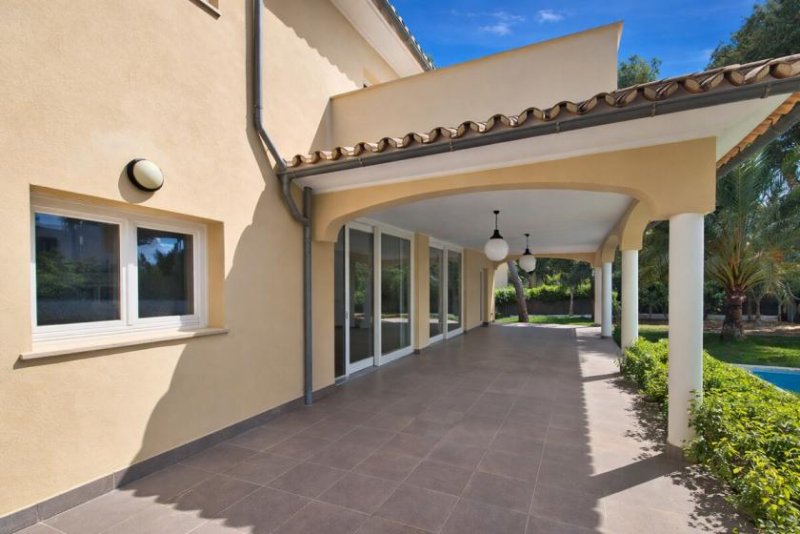 Sol De Mallorca Mediterranes Wohnparadies: Villa mit Pool und großem Garten in Sol de Mallorca Haus kaufen